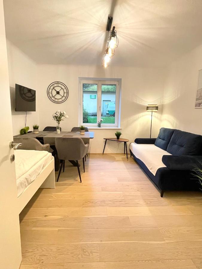 Appartamento Ein Traum Im Leechwald Naehe Lkh Graz Esterno foto